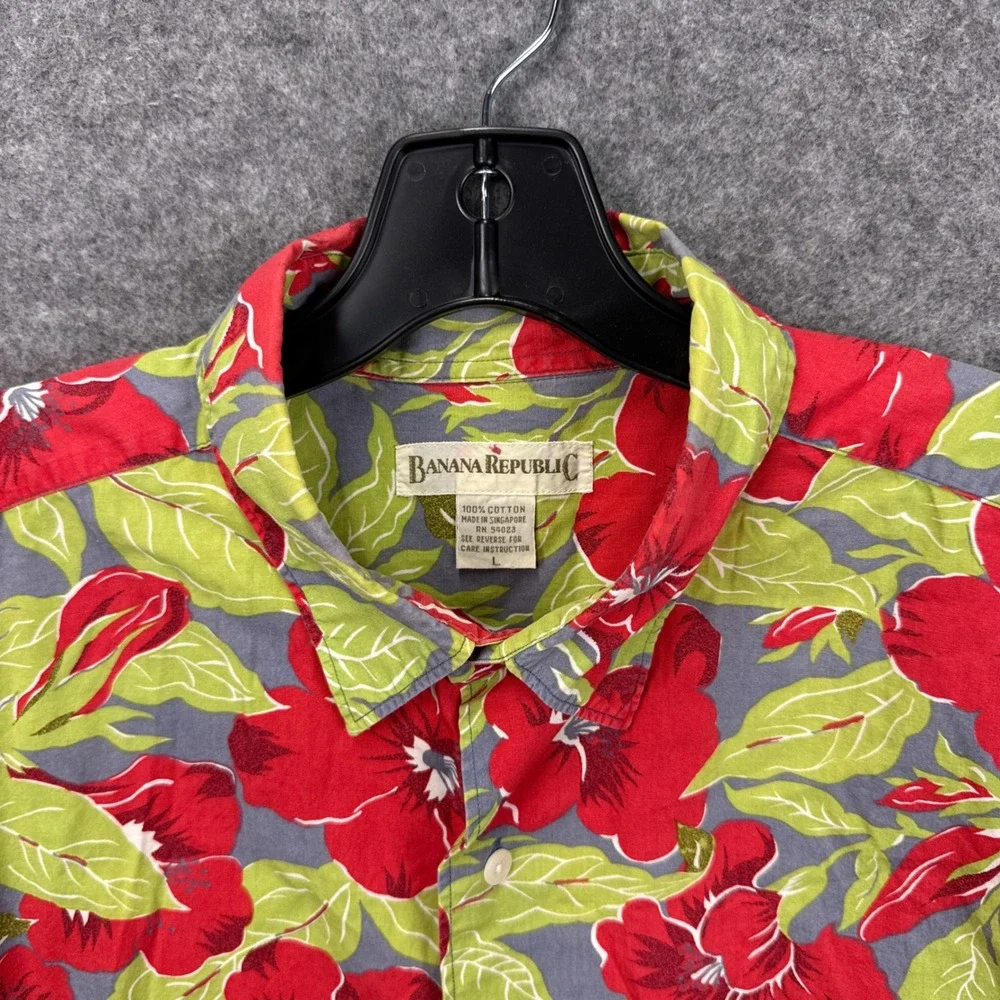 Vintage Banana Republic Mens Tropical Hibiscus Floral Short Sleeve Button Shirt